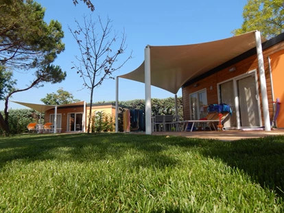 Luxury camping - Dusche - Venedig - Centro Vacanze Pra`delle Torri Lodge Openspace B auf Centro Vacanze Pra`delle Torri